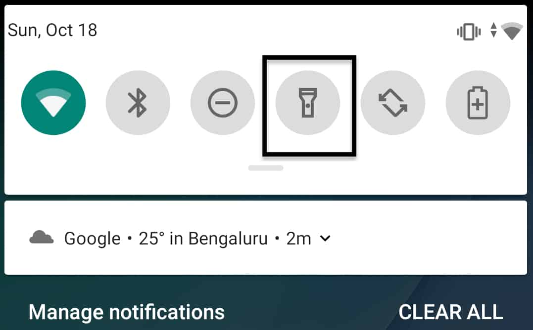 How to turn on the flashlight on Android smartphones