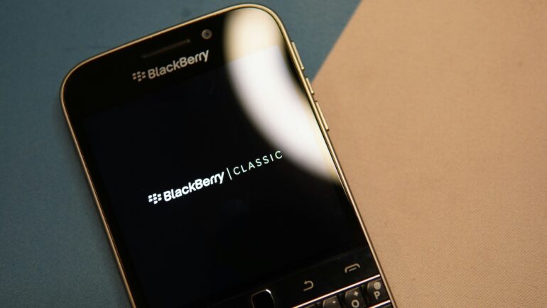 Will A BlackBerry 'SWAT Team' Restore Investor Confidence?