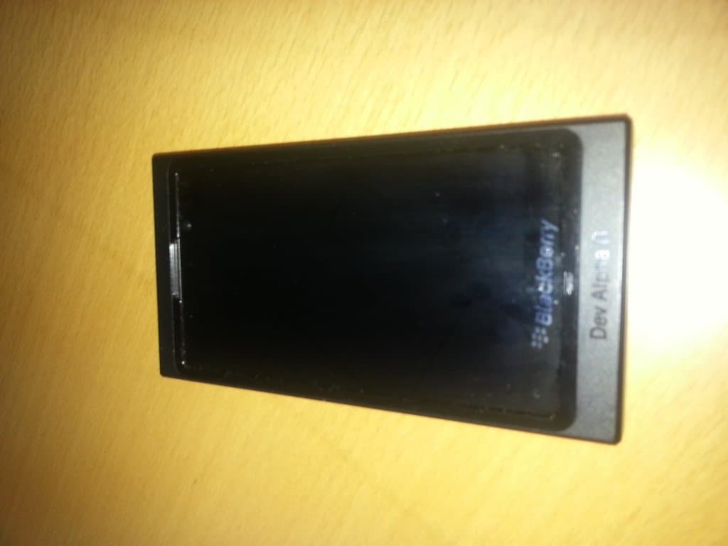 This is how Blackberry 10 may look like .