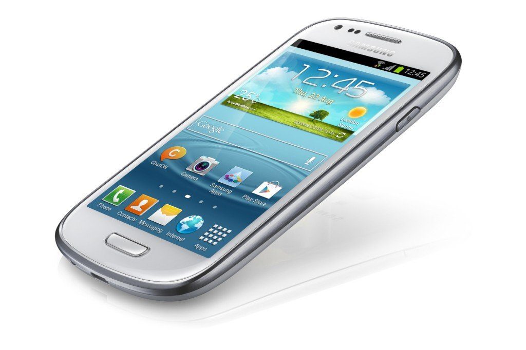 Samsung Introduces GALAXY S III mini.