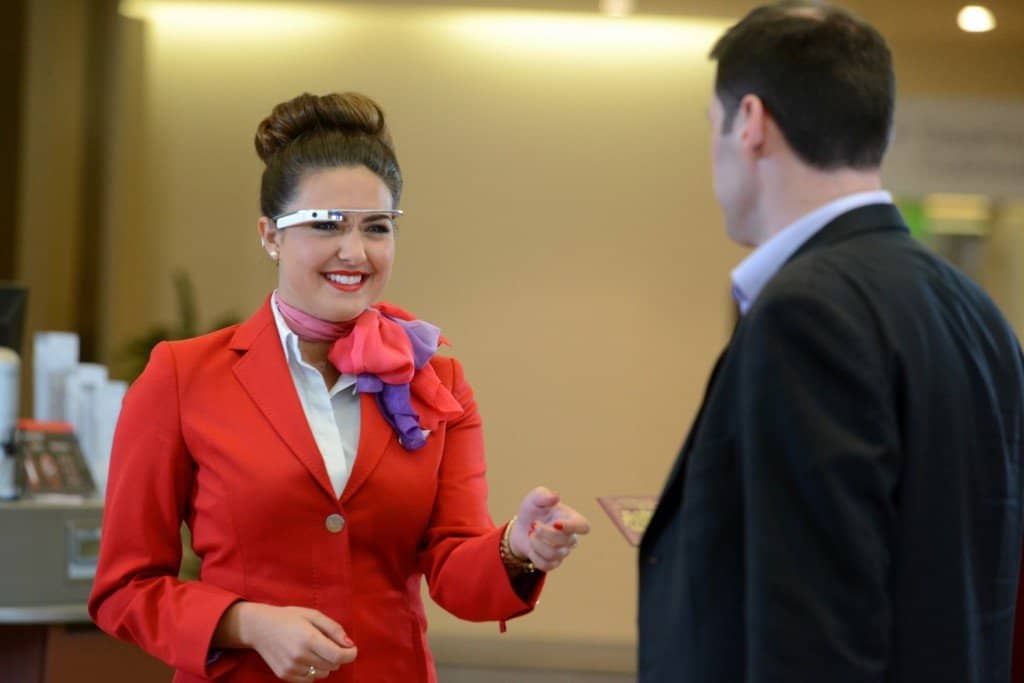 Virgin Atlantic to use Google glass and Sony smartwach to serve customers.