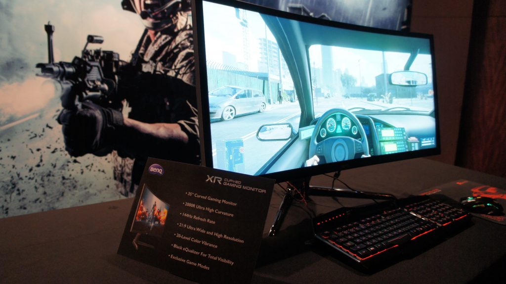 BenQ startet den Curved Gaming Monitor XR3501 SONY DSC