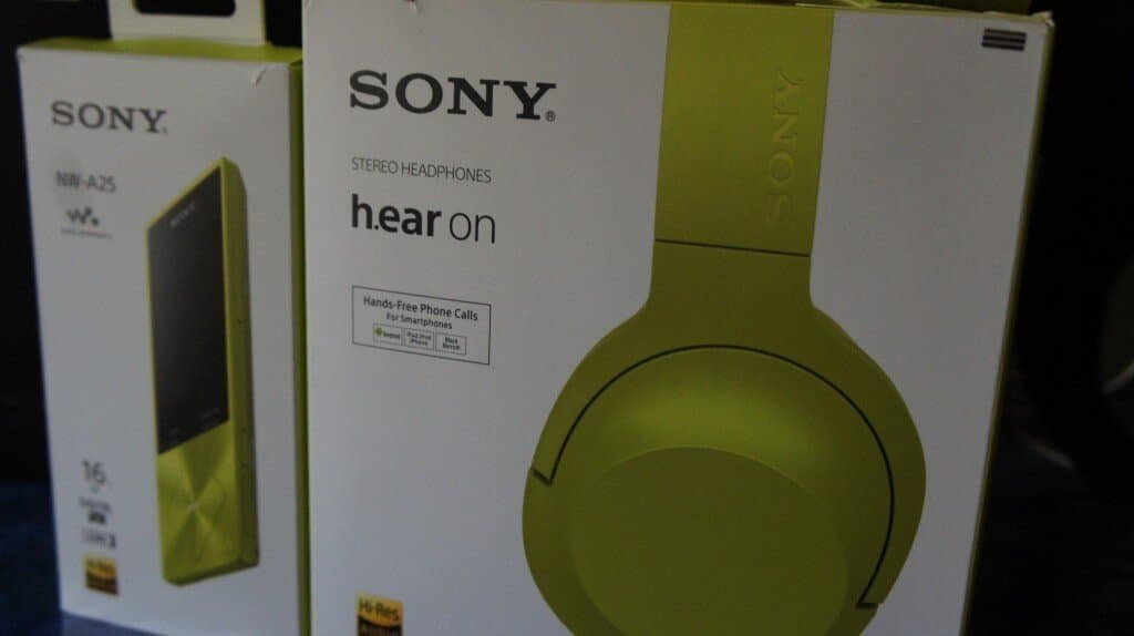 Sony h.ear On Headset and NW-A25 Walkman Review