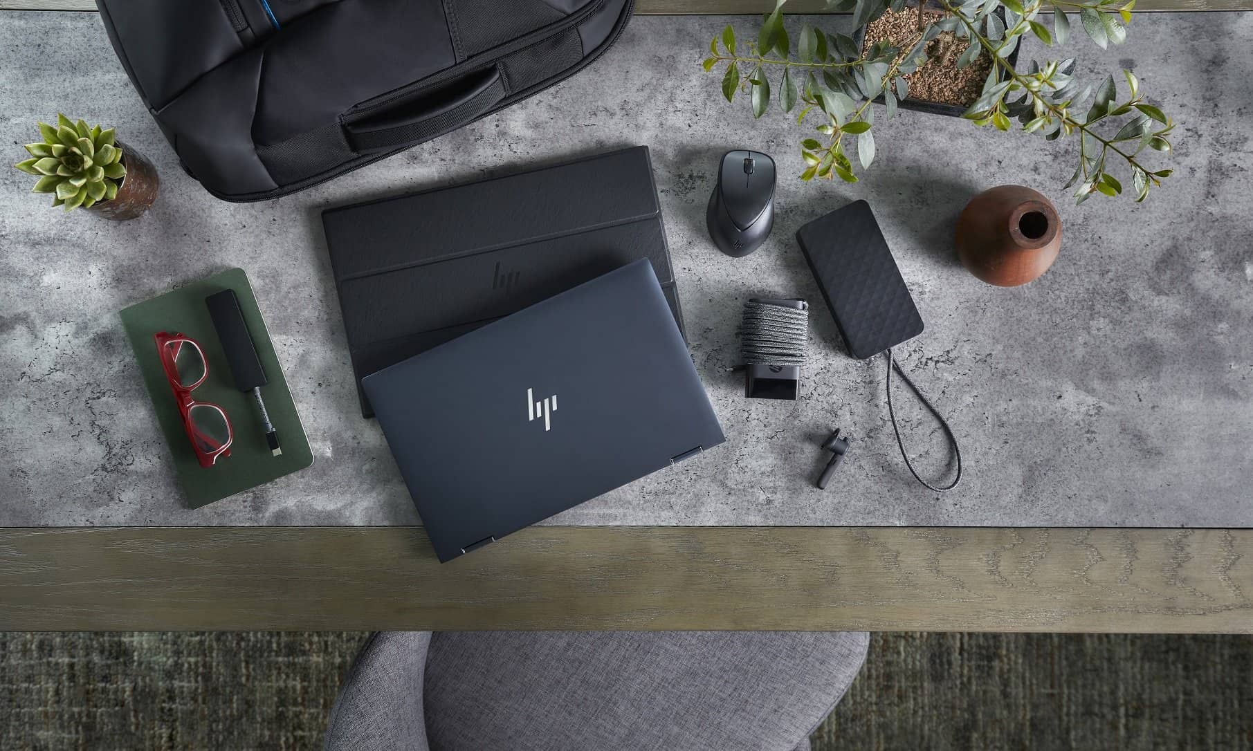 The HP Elite Dragonfly Officially Launches in the UAE