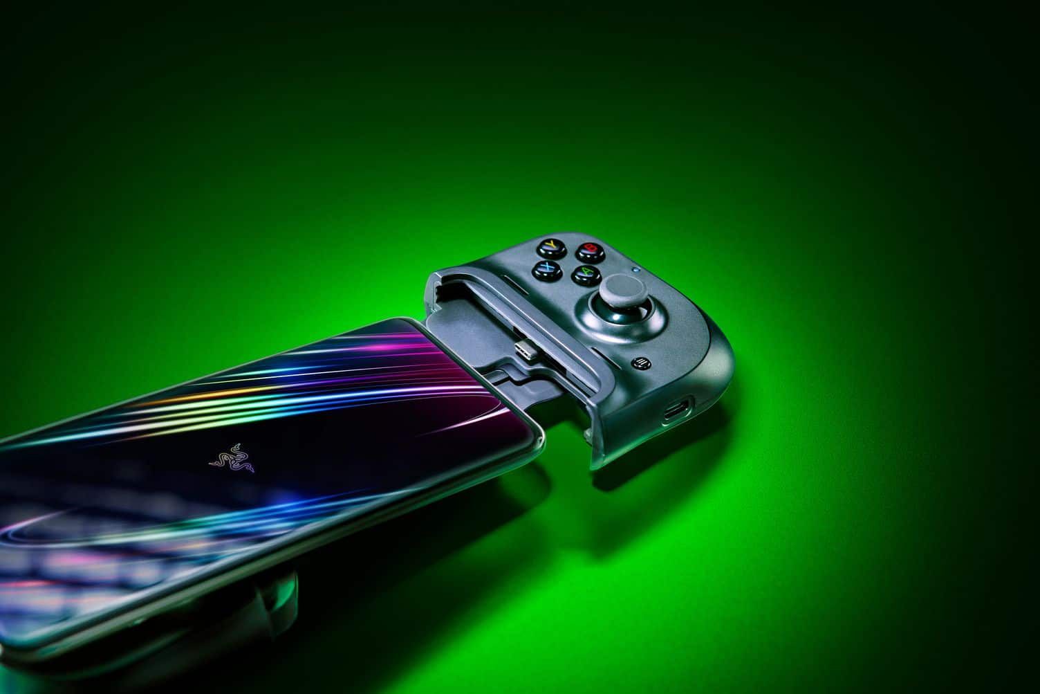RAZER KISHI UNIVERSAL MOBILE GAMING CONTROLLER FOR ANDROID (XBOX) NOW AVAILABLE
