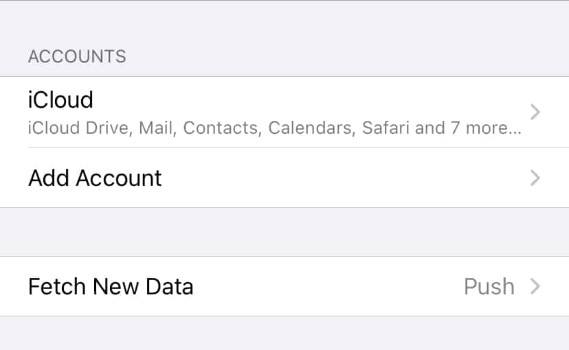 Bir iPhone-da bir e-poçt hesabı necə əlavə olunur