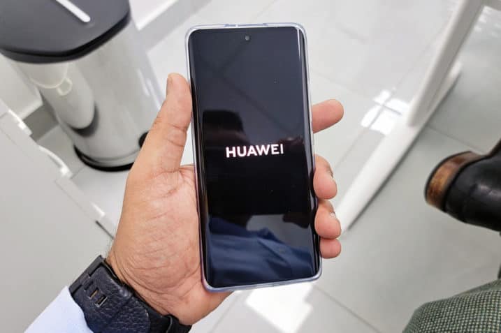 Huawei Nova 8 Unboxing.