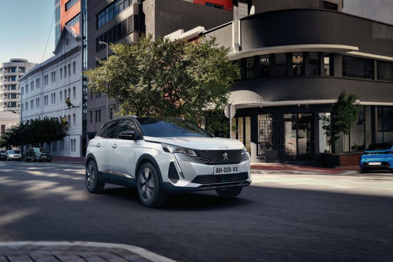 The millionth PEUGEOT 3008 rolls off the production lines at the Sochaux factory