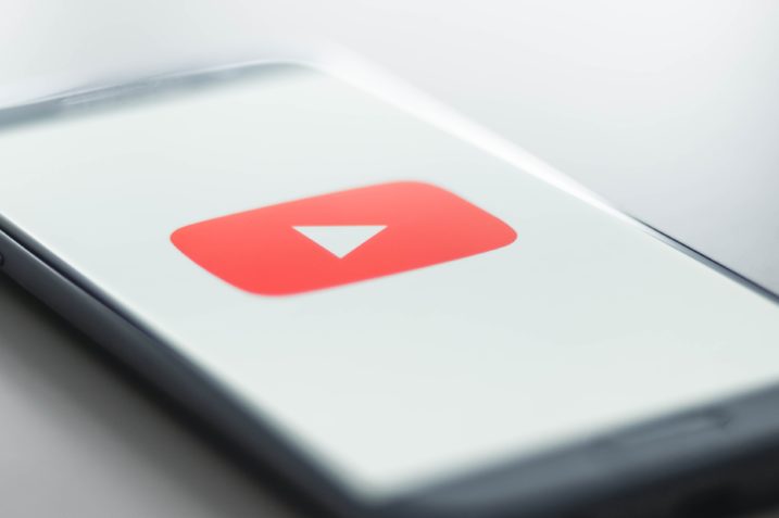 Як легко завантажити відео YouTube на свій смартфон Android