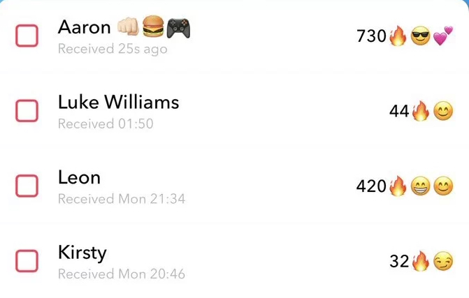 What is a streak on Snapchat?