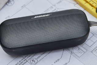 Bose Soundlink Flex-i təqdim edir