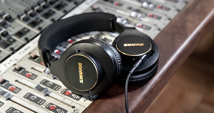SHURE DEBUTS A FRESH, NEW LOOK AND BETTER SOUND FOR ITS AWARD-WINNING HEADPHONES