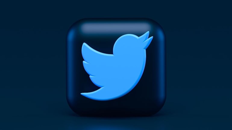 Twitter expands their down vote feature test to a wider audience