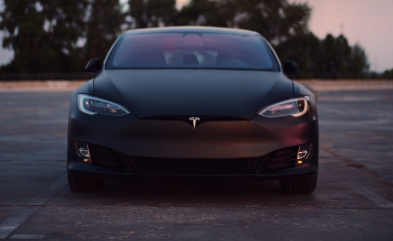 To avoid damage, Tesla can now check for potholes and modify vehicle suspension