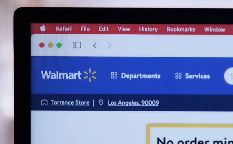 Starting next month, DoorDash will no longer deliver Walmart groceries
