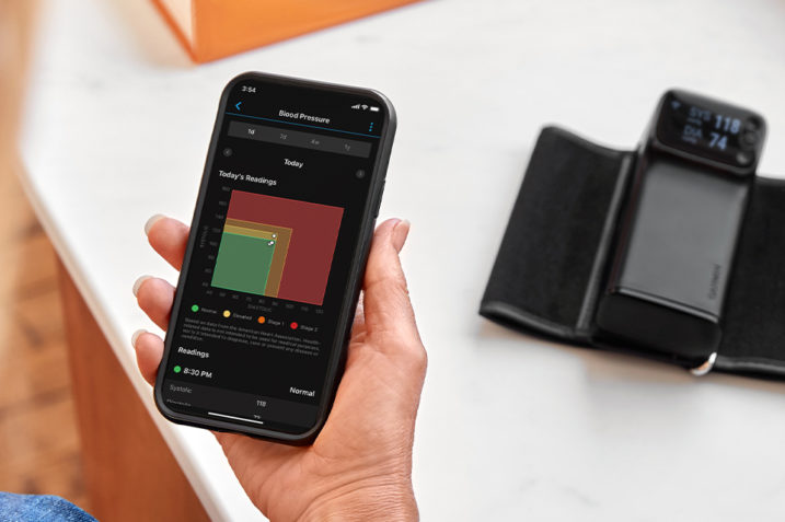 Garmin releases the first smart blood pressure monitor