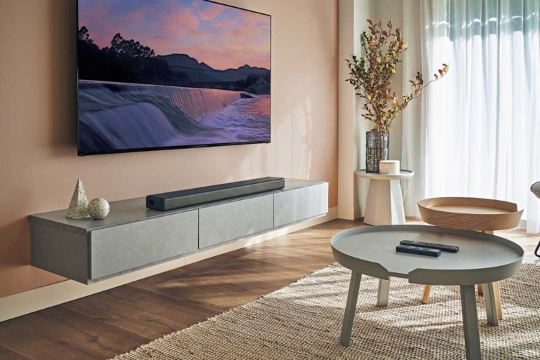 Sony announces the HT-A3000 Soundbar, which works in tandem with optional back speakers to provide an immersive 360 Spatial Sound experience