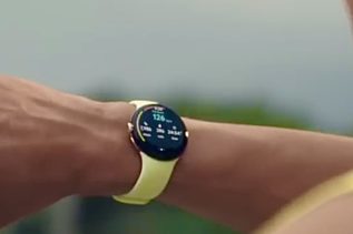 The most recent Pixel Watch leak reveals band options, watch faces, and other details