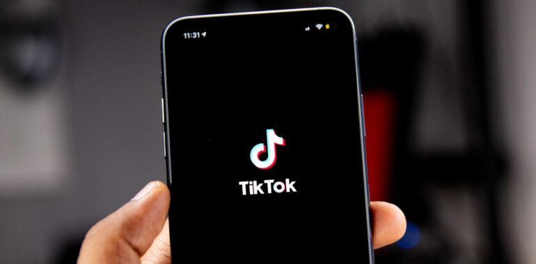 TikTok CEO to Testify Before Congressional Committee in March