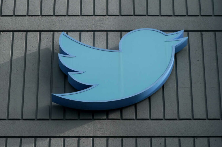Twitter reportedly lays off Product Manager Esther Crawford