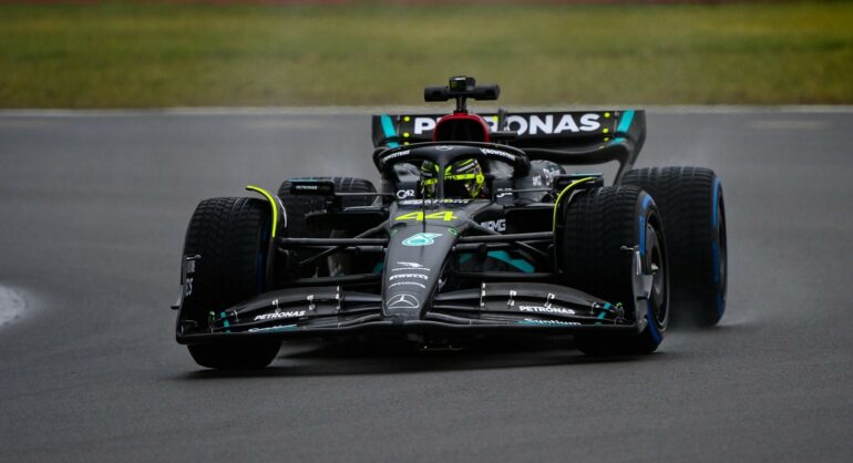 Hamilton reveals Mercedes’ progress and problems ahead of F1 2023 season