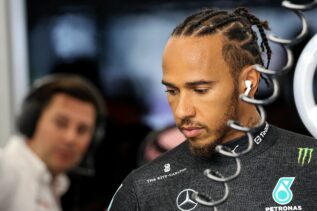 Lewis Hamilton Deflects Spotlight as Alex Albon Navigates Mercedes Contract Questions