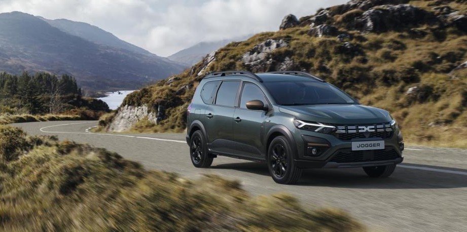 The 5 BEST Seven seater cars to buy in 2023