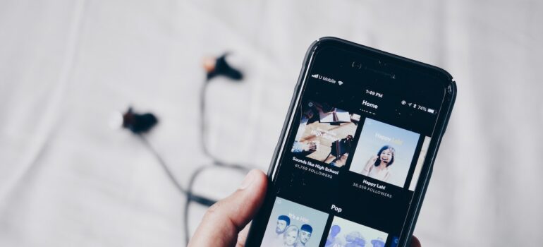 Spotify has revealed a significant revamp of its mobile app