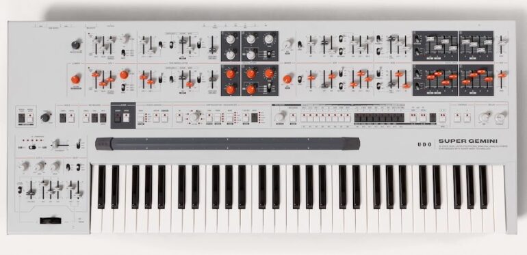 UDO Super Gemini Synthesizer: 20 Voices of Power for Sound Design