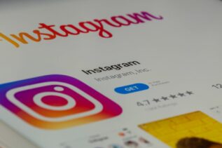 It is now possible to download all public Instagram Reels