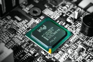 Intel Denies CPU Price Hike Rumors, Assures No Increase in Costs