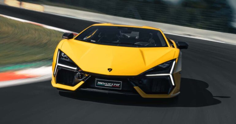 Lamborghini Delays Decision on Combustion Engine Future for High-Performance Supercars
