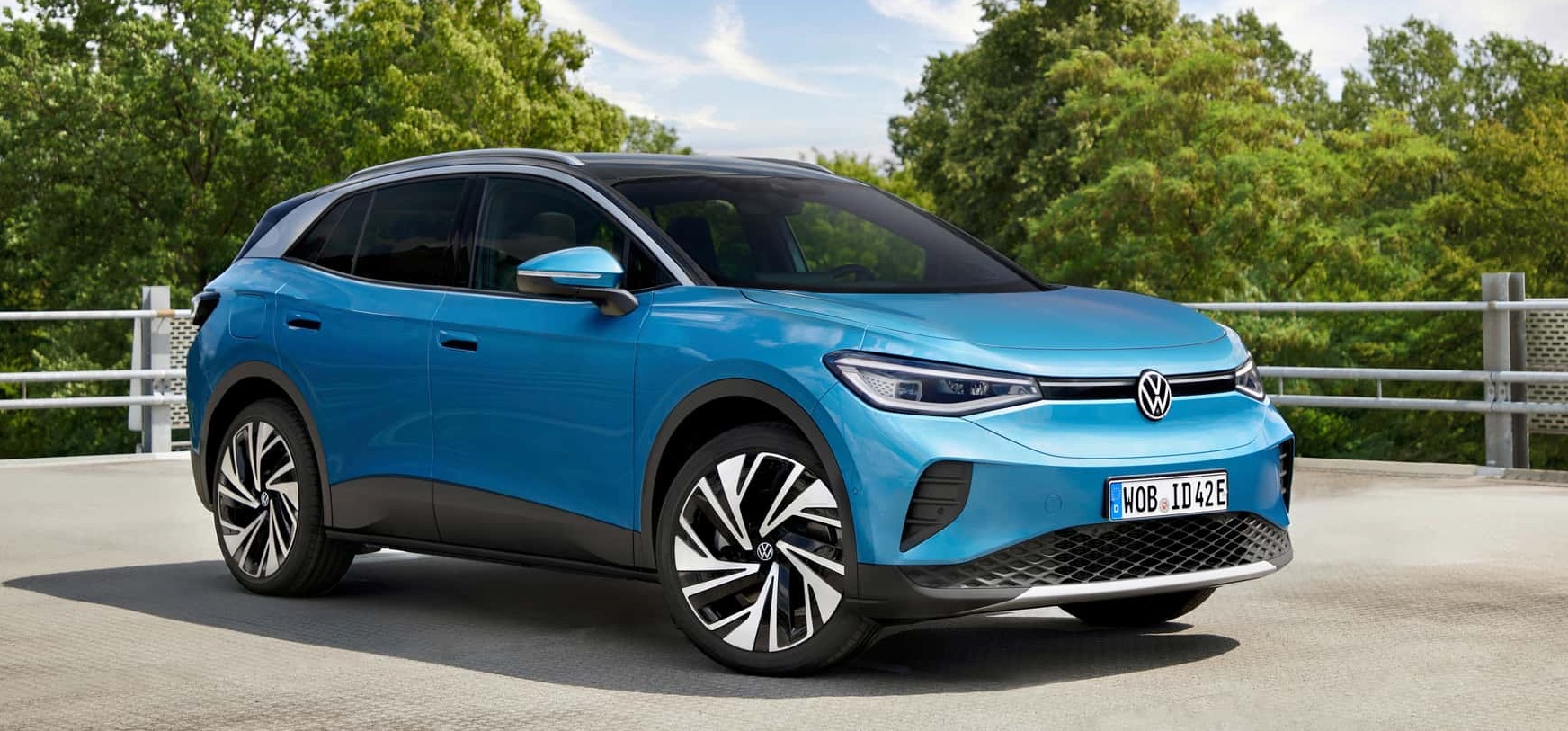 Volkswagen Launches Pre-Sales for Upgraded 2024 ID.4 and ID.5 Electric Crossovers in Europe