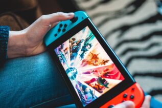 Top 5 Controllers for your Nintendo Switch