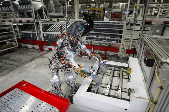 Tesla Optimus Robot