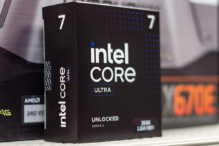 Image of the Intel Core Ultra Series 2 processor packaging