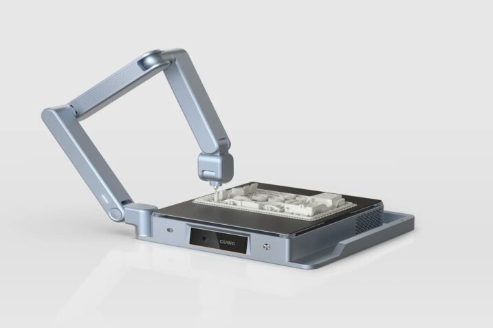 Compact foldable Anycubic 3D printer with touchscreen and multi-axis arm design