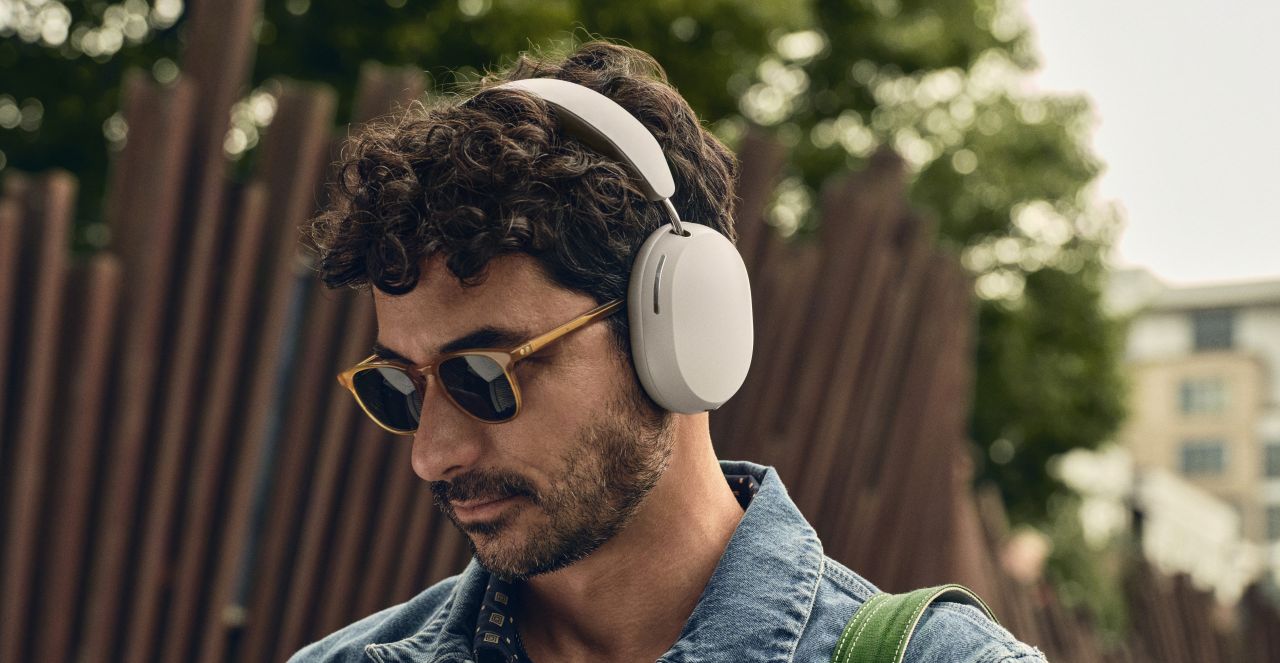 Sonos Ace headphones in black, updated with new TrueCinema and dual listening features for 2025