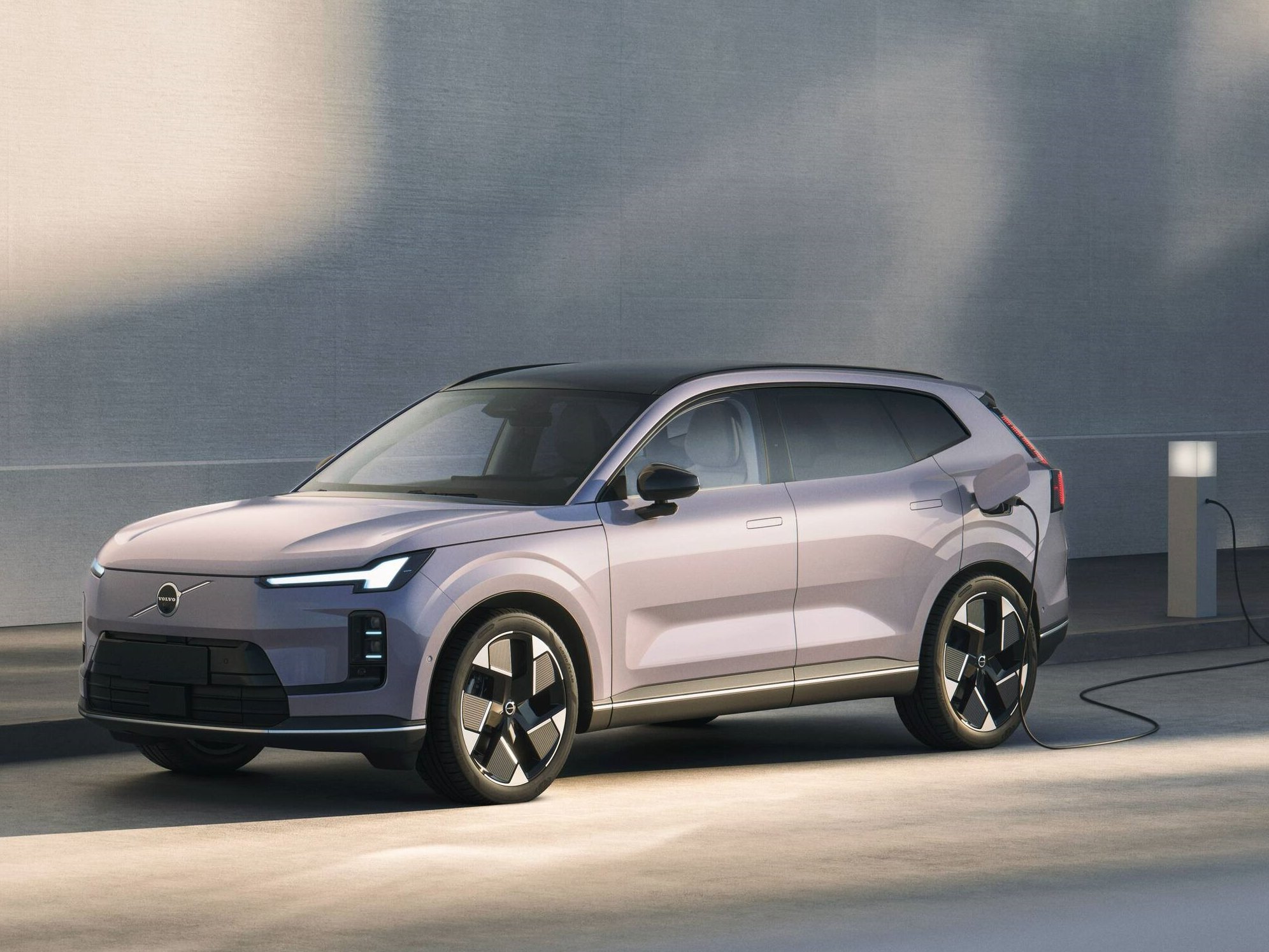 XC70 Plug-In Hybrid